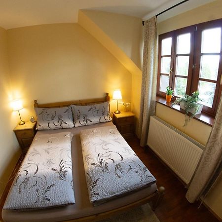 Stary Dum Otel Cernosice Dış mekan fotoğraf