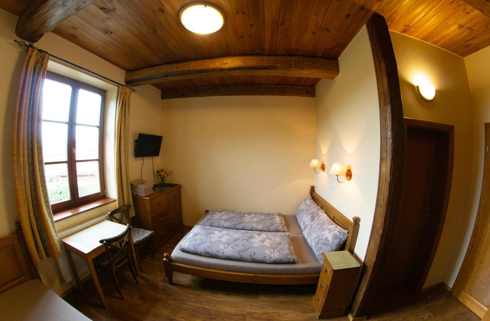 Stary Dum Otel Cernosice Dış mekan fotoğraf