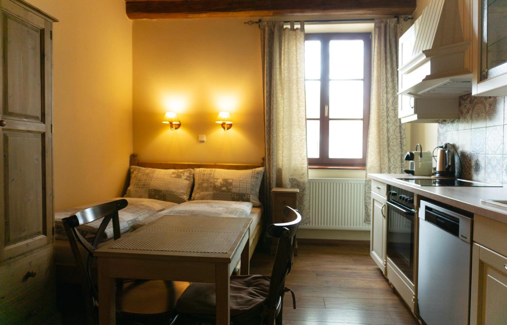 Stary Dum Otel Cernosice Dış mekan fotoğraf
